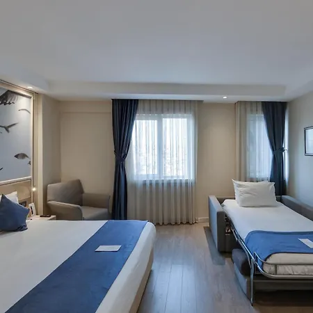 Ramada By Wyndham Old Отель Стамбул
