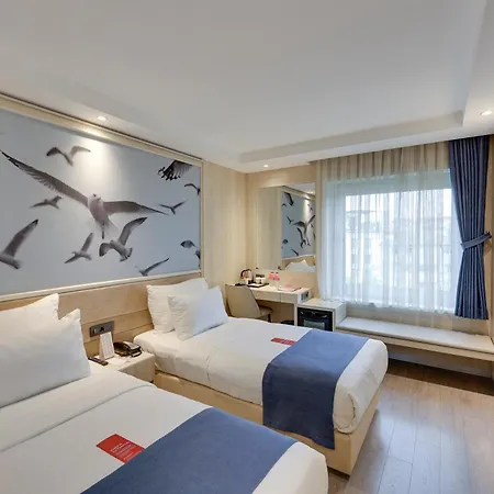 Ramada By Wyndham Old Hotel Stambuł