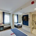Ramada By Wyndham Old 4*