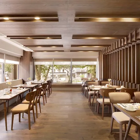 Ramada By Wyndham Old 이스탄불