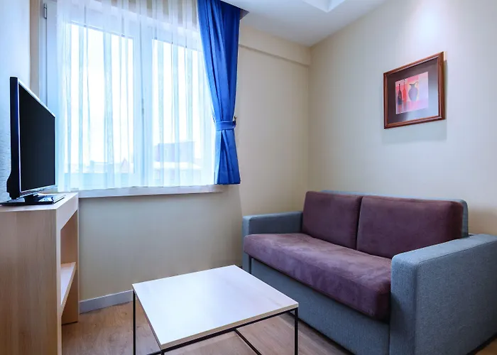 Ramada By Wyndham Old