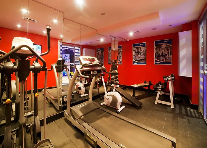 Ramada By Wyndham Old Отель 4*