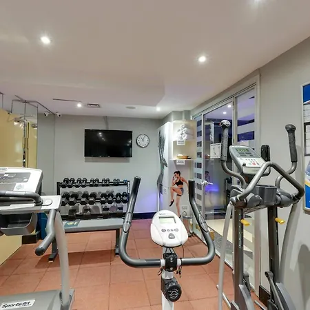 Ramada By Wyndham Old 4*